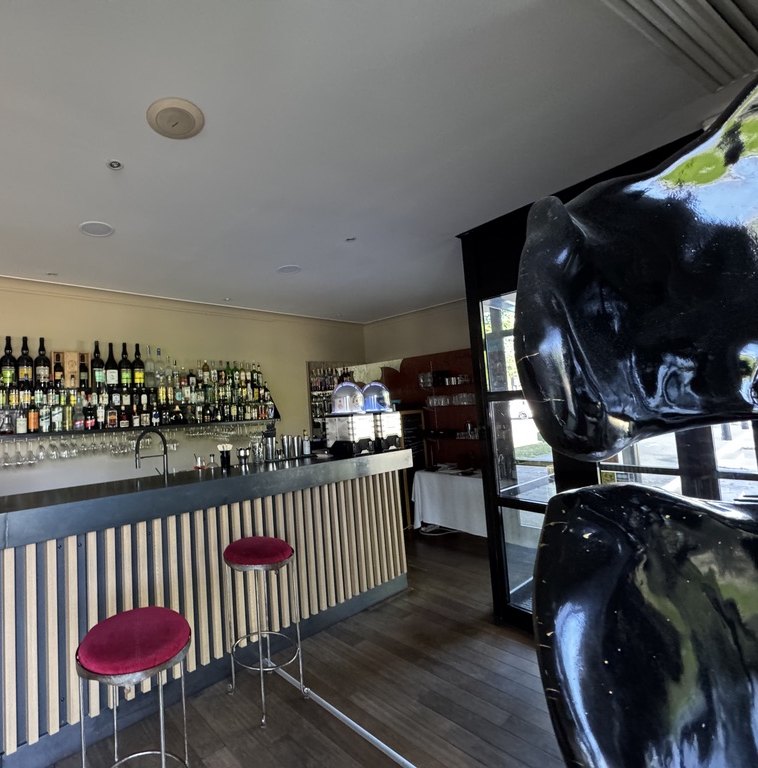 Le bar du Domaine des Folies